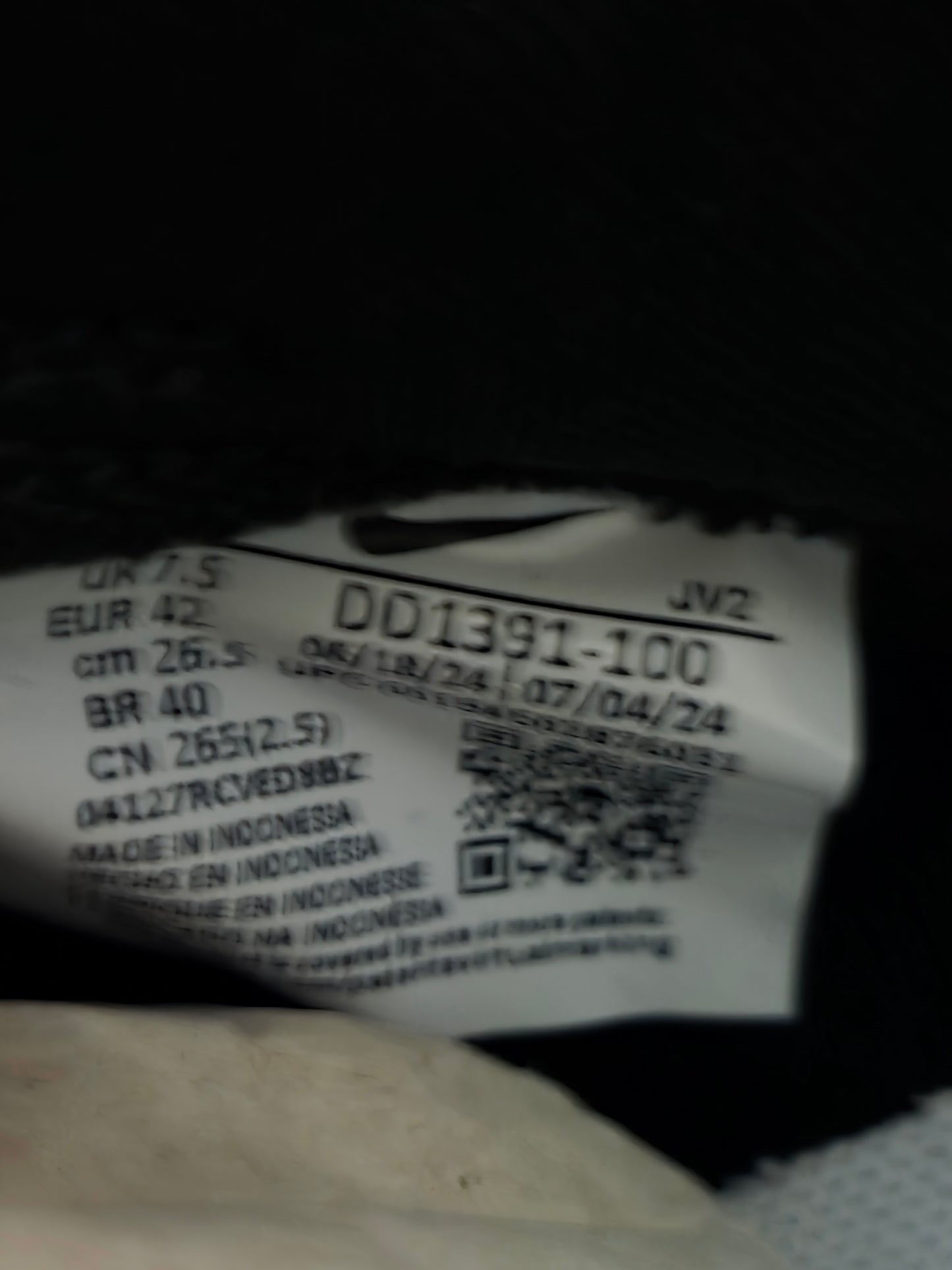 New Nike Dunk Low Retro White Black Panda DD1391-100 US Size 8.5