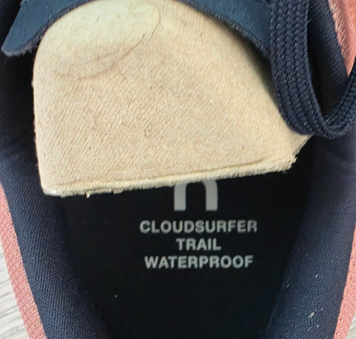 New Size 9.5 Women's On Cloudsurfer Trail Waterproof Sandstone Silver 3WE10293143