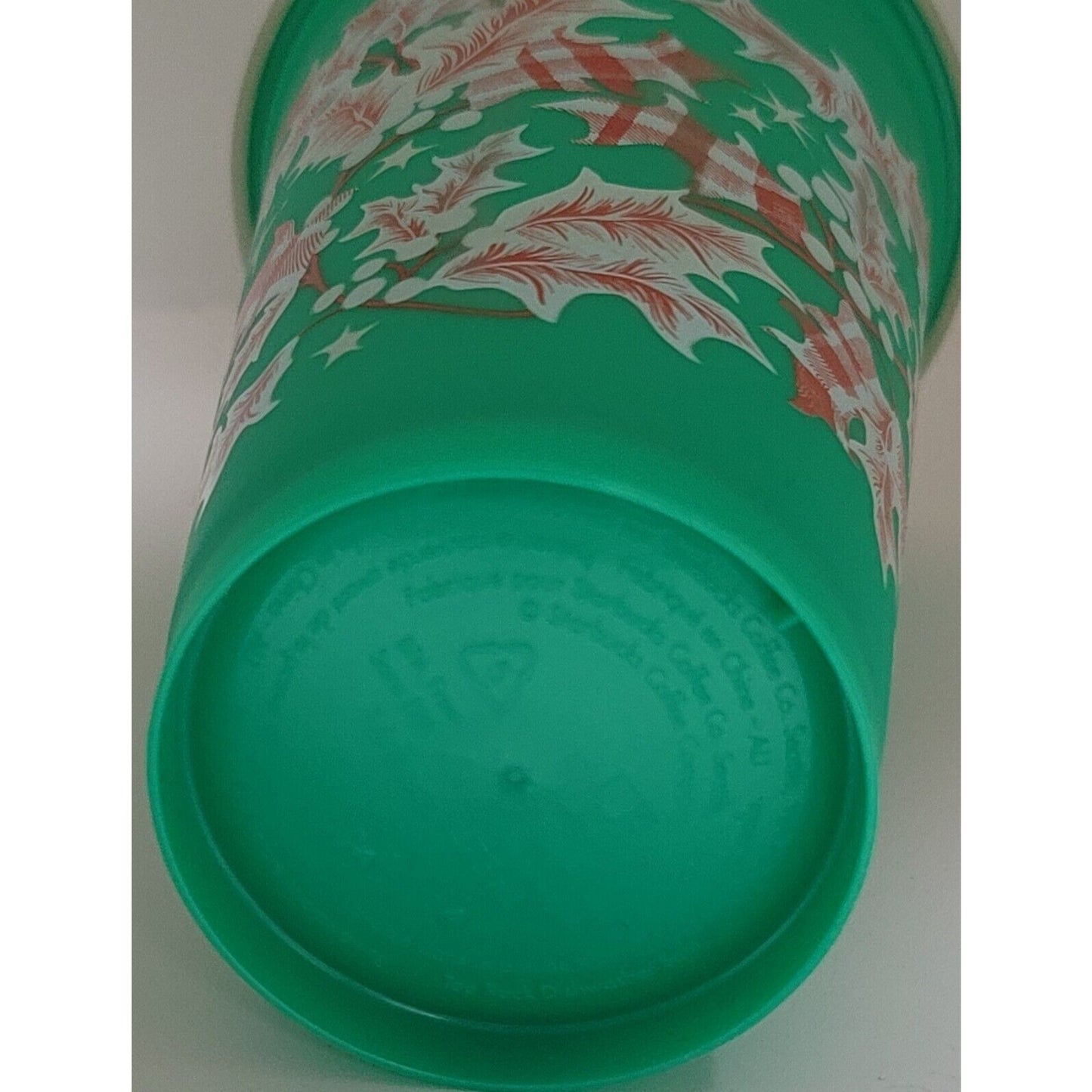 2024 STARBUCKS HOLIDAY GREEN 16oz GRANDE HOT CUP