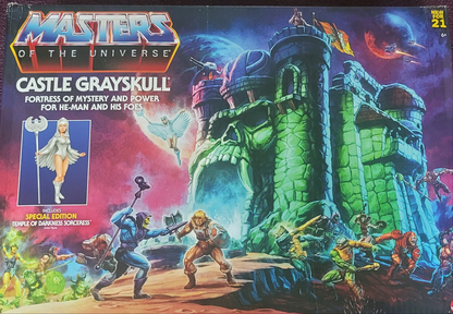 Masters of the Universe Origins Playset & Action Figure, Castle Grayskull with Scorceress, 4 Rooms, Trap Door & Elevator