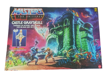 Masters of the Universe Origins Playset & Action Figure, Castle Grayskull with Scorceress, 4 Rooms, Trap Door & Elevator