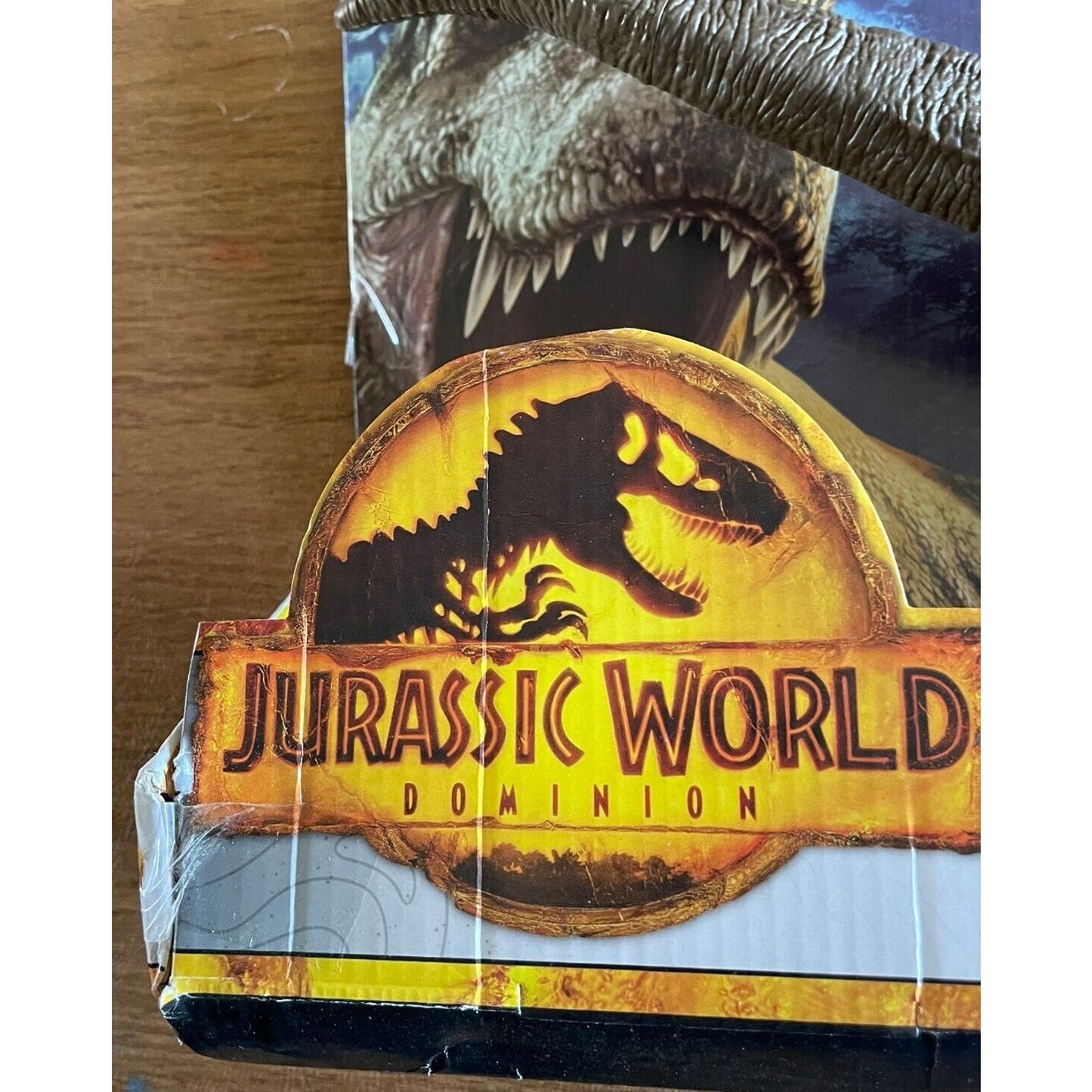 Mattel Jurassic World Thrash 'N Devour Tyrannosaurus Rex Figure (HDY55)