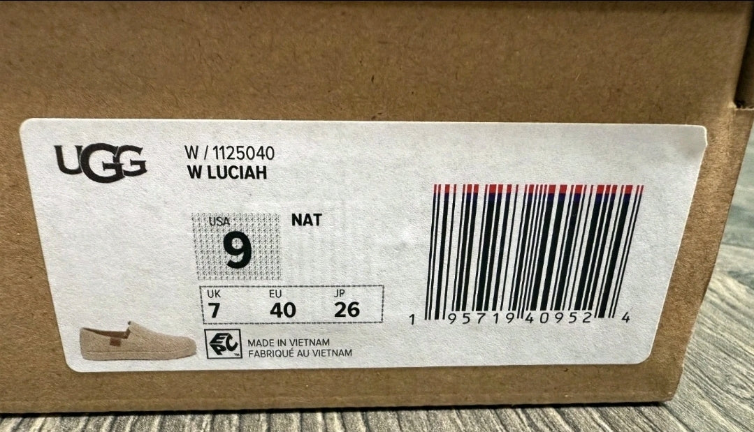 Size 9 UGG Women's Luciah Flats Woven Round Toe Heel T167