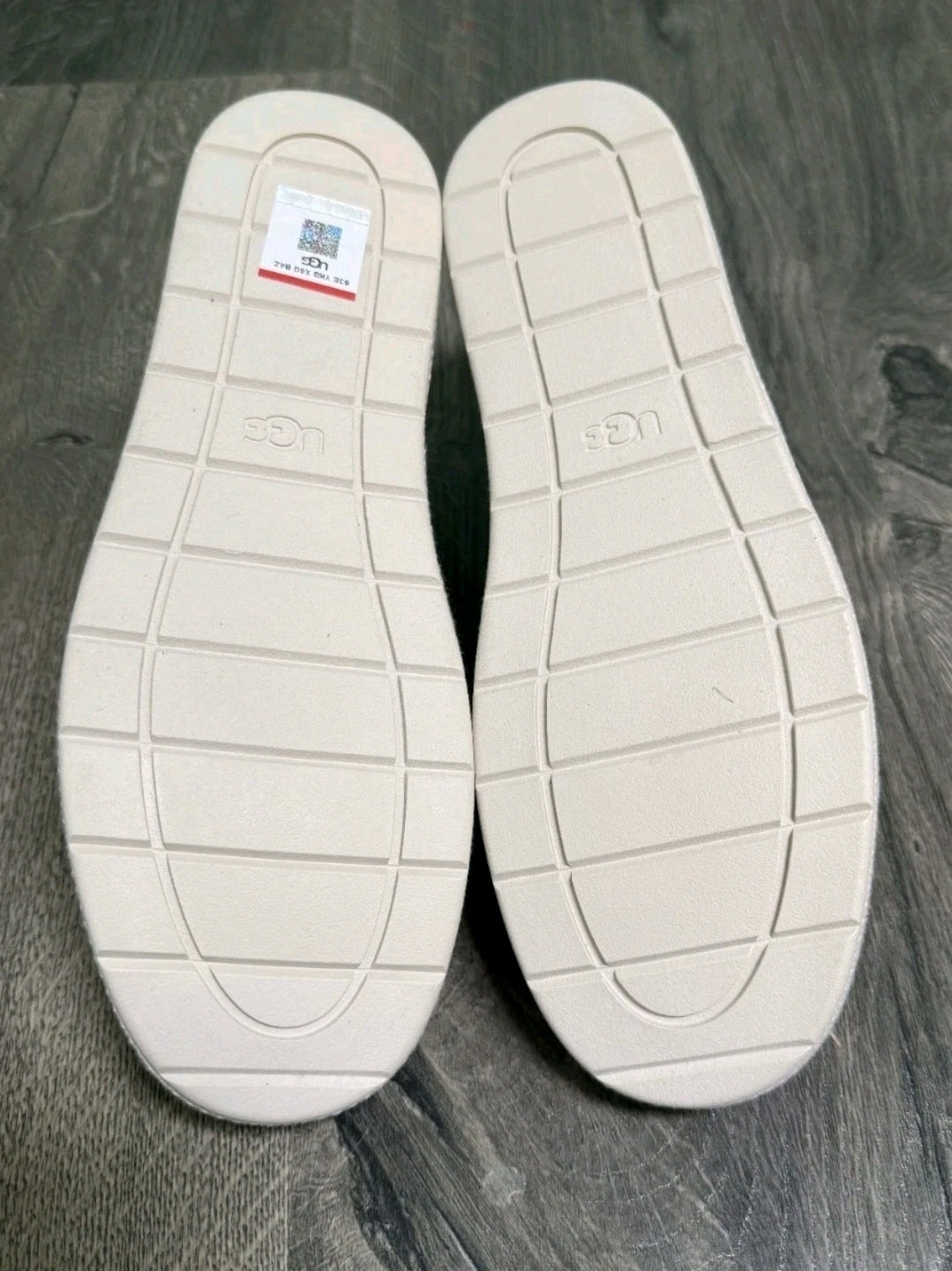 Size 9 UGG Women's Luciah Flats Woven Round Toe Heel T167
